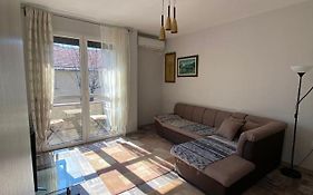 Apartmani Vila