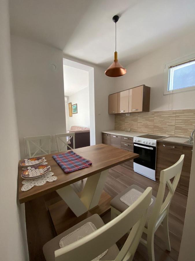 Apartmani Vila Cetinje Esterno foto